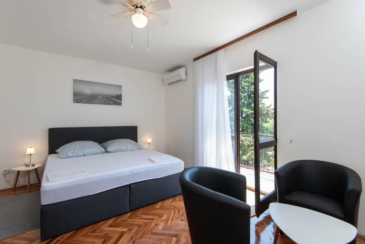 Apartments Ljiljana Orebić Extérieur photo