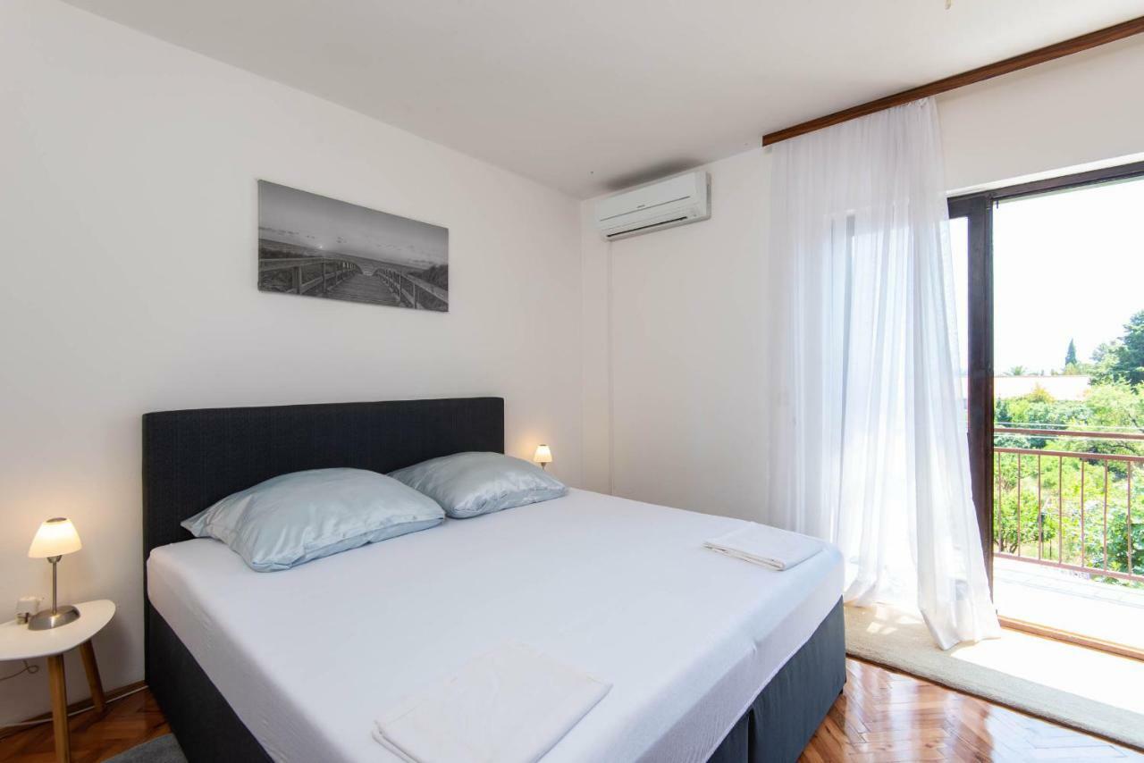 Apartments Ljiljana Orebić Extérieur photo
